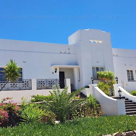 Kia Ora Guest House Beaufort West Eksteriør bilde